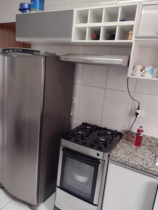 100 M Da Praia Elevador Garagem E Portao Automatico Apartment Mongaguá Екстериор снимка